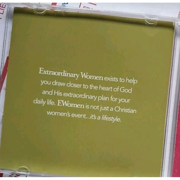 Extraordinary Women Worship Featuring Michael O'Brien (2012, CD) - Picture 4 of 5